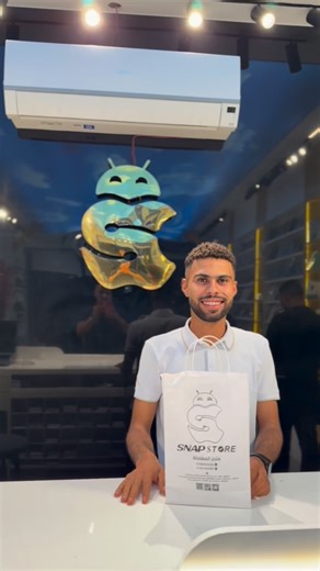 40K views · 132 reactions | New box opening  Iphone 17pro max 李 صاحب...