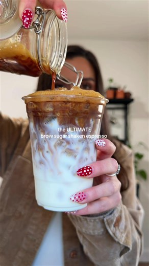 Ultimate Brown Sugar Shaken Espresso Recipe