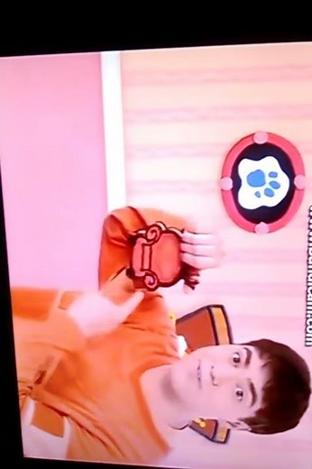 Blue's Clues - How to draw the color White (Joe version)