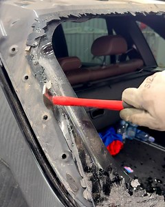569K views · 604 reactions | Broken car rear window replacement ASMR!  | MetDaan Tips | Facebook