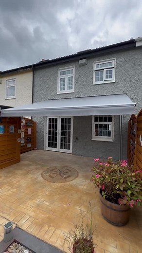 Our patio awnings with drop-down valance screens give you an extra protection with just the touch of a button. . When the sun is too bright or low in the sky, the drop-down valance easily adds extra shade. . In the evenings, these screens can make your patio warmer. . They also provide more privacy if your patio is overlooked. . #awnings #ireland🇨🇮