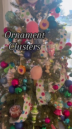 Creative Christmas Tree Ornament Clusters DIY