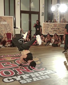 14M views · 277K reactions | B-Boy Lil G vs B-Boy Kaku: 勞 | Red Bull BC One | Facebook