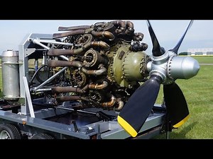 Big Old RADIAL AIRPLANE ENGINES Cold Start and Sound 4