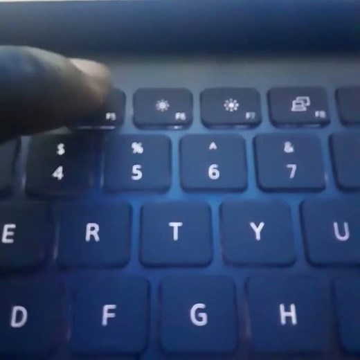 How to Light up Keyboard on Laptop . Dell Inspiron 14