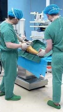 A one-minute look at a day in the life of an operating room doctor