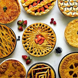 87K views · 550 reactions | 10 creative pie crust designs: | You're Gorgeous | Facebook