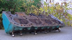 LYXC 200W Portable Handheld Laser Cleaning Machine LGC-200 Pulse Laser Cleaner Machine for Rust, Paint, Resin Removal Applied to car, Wall, Pipes Class 1 Laser Output Power 0.39mW