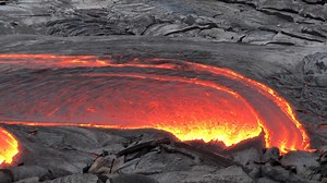 81K views · 1.2K reactions | Hot flowing Hawaiian Lava flows | EpicLava | Facebook
