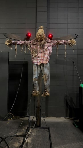 Scarecrow Flyer 2.0 by Poison Props | POISON PROPS
