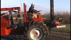 77K views · 741 reactions | Another one from the archives. Amazing family in Southern Minnesota full of creative geniuses. This machine is used in the family's custom fencing business. | FARM SHOW Magazine | Facebook