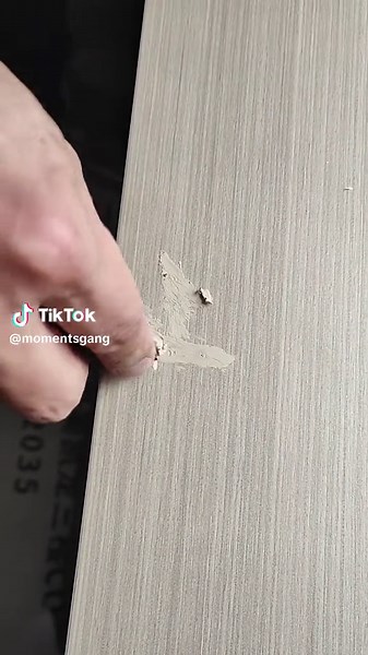 How to repair laminate flooring