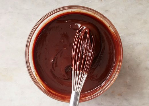 How to Melt Chocolate 3 Easy Ways