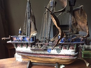 New and need help to identify a mystery model? Read here first!