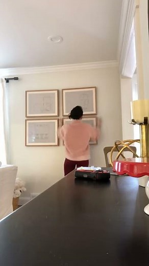 How to hang multiple pictures evenly - and easily!