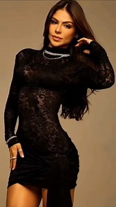 321K views · 9.4K reactions | Easy movement and photographic modeling tutorial by @catarinaleal_ and @lenspro_photographys Follow me for more I am just sharing the  | The Spraytan Guru | Facebook