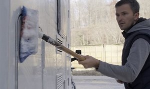 12 Best RV Waxes for Fiberglass, Aluminum, Decals & Gelcoat RV