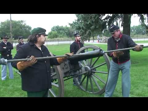 How To Load and Fire Civil War Cannon