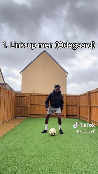 Exploring Different Types of Midfielders in Football