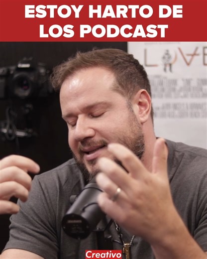 195K views · 4K reactions | TODOS los podcast SON IGUALES, y eso es ABURRIDO | Roberto Mtz | Facebook