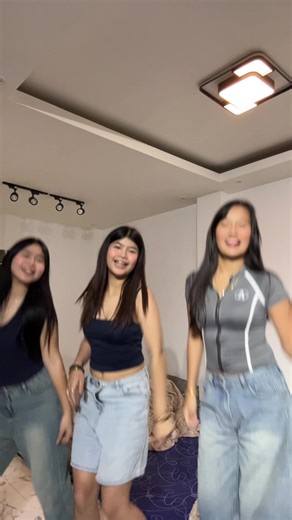 Miaco Sisters Dance Trends on Grae Cabase's New Vlog
