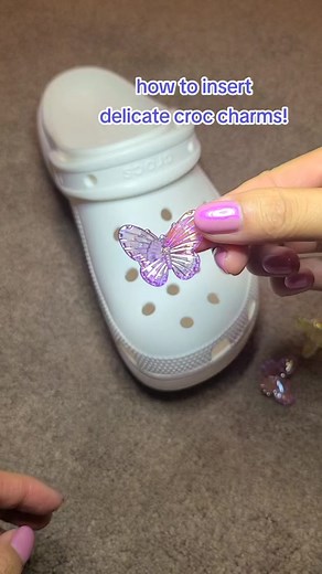 How to Insert Delicate Croc Charms