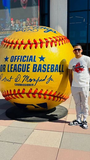 25K views · 6K reactions | Las pelotas de béisbol Rawlings se fabrican en Costa rica #rawlings #baseball #béisbol | Darwing Jove | Facebook