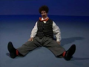 Elmo's World: How Do You Put On A Hat?