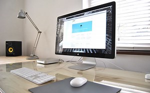 27 vs 32 Monitor: Which One Is Right For You? - TechColleague