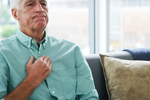 Chest pain: When to see a doctor
