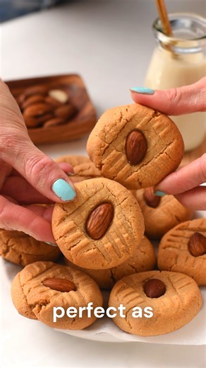 Carine Claudepierre on Instagram: "NO Gluten, NO Eggs, NO Dairy🙏Comment 'RECIPE' and I'll DM you the recipe for these 3-Ingredient Almond Peanut Butter Cookies are super-simple egg-free, refined-sugar-free, and dairy-free cookies that bring over 6 grams of protein per cookie. . recipe in comment and linked in bio: https://www.theconsciousplantkitchen.com/3-ingredient-almond-peanut-butter-cookies/ . #peanutbuttercookies #christmascookies #cookies #christmasrecipes #healthycookies #healthyrecipes