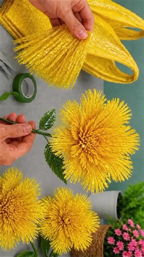 DIY Beautiful Flowers from Plastic Shopping Bags