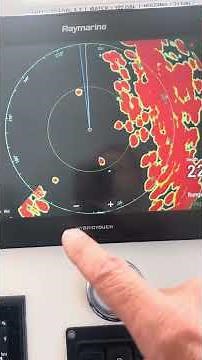 Raymarine chart plotter - How to overlay the radar over the chart