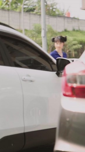 When you’re outfit is so on point, and everyone wondering where you got these pieces from!🫣🔥 #COLORBOX