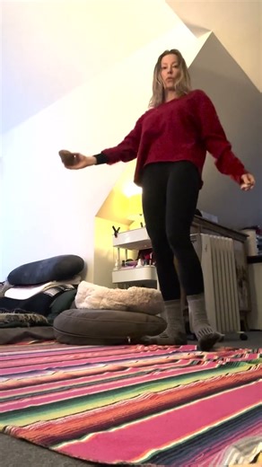 HOW TO SMUDGE with SAGE (for clearing + cleansing energies) - part I