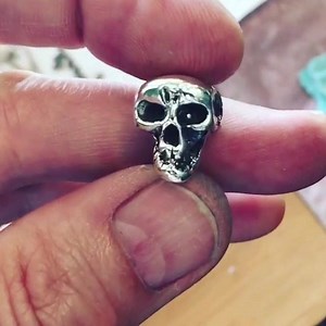 18K views · 1.1K reactions | Two face | Gary Allan | Facebook