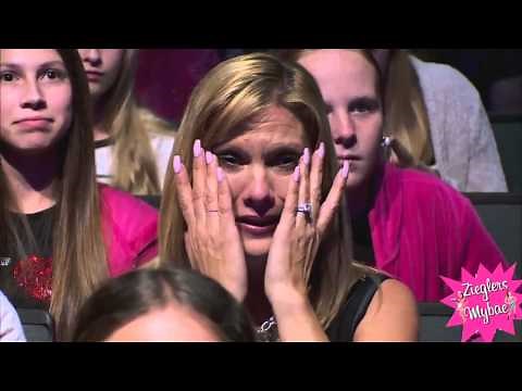 Dance Moms - Mackenzie beats Maddie (Season 5.5 Episode 2)