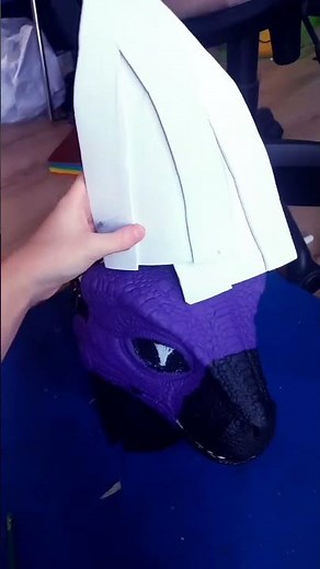 part 1 to make a dino mask with fur