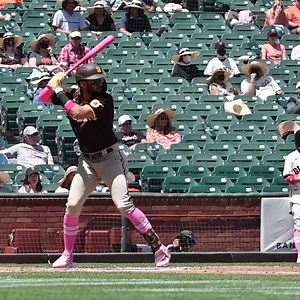 85K views · 1.9K reactions | Fernando Tatis Jr. 환홧홪홨홝홚홙 this ball.  | MLB | Facebook