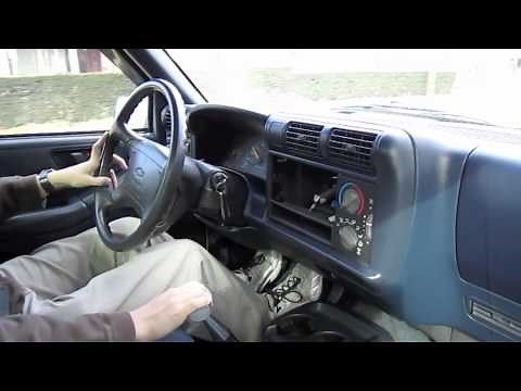 Test Drive the 1997 Chevrolet S10 2.2 5 Speed (Exhaust, Tour)