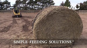 There’s so many ways to put a net on a bale 🙌🏼 | Hay Chix