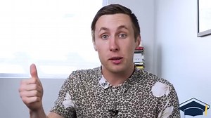 How Many Words are in a Novel? Guide Based On Genre & Age