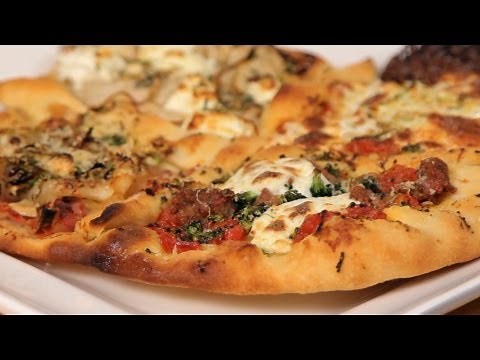 4 Best Pizza Topping Combinations | Homemade Pizza