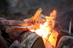 Primitive Fire Starting | Step-By-Step Instructions To Start A Fire