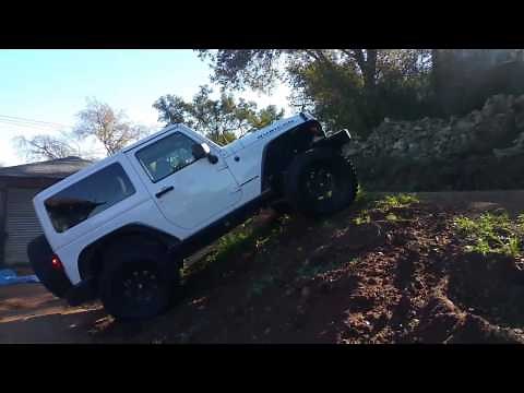 Locker Demonstration - 2013 Jeep JK Rubicon