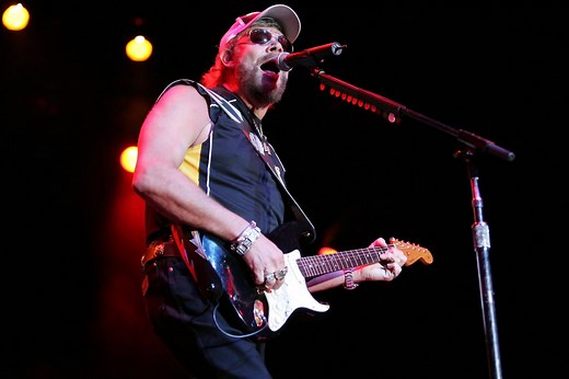 History of ESPN’s ‘Monday Night Football’ theme songs, from ‘Heavy Action’ to Phil Collins