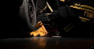 Paratech AcmeThread Strut Driver – Safe, Easy, Fast Lifting. Limitless Functionality: Vehicle stabilization, Structural collapse scenarios, trench shoring, soft placement ability. To find more info, get a quote, or request a product demonstration, click here: https://firedept.link/Acme-ThreadStrut | Paratech Fire & Rescue Equipment