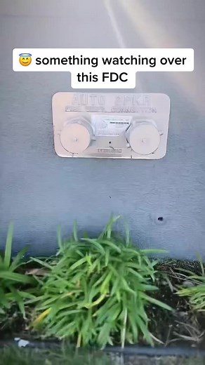 An FDC, or Fire Department Connection, is a critical component of a building's fire protection system that enables firefighters to quickly and easily connect their hoses to a building's standpipe system. #fdc #firesprinklersystem #drysystem #firesafety #fireprotection #fireprevention #extinguishers #backflowpreventer #sprinklerfitter #fireextinguishers #firealarm #sprinklerfitters #firedepartmentconnection #firesprinkler #deluge #firesuppression #extinguisherlife #firesprinkler #lafiresprinkler