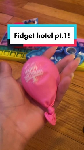 Fidget hotel pt.1! #fidgets #fypシ #fidgettrading #fidgettoys #fidgetfun #hotel