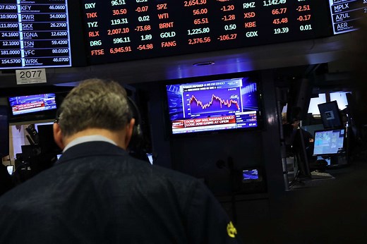 How to Figure Out Cost Basis on a Stock Investment